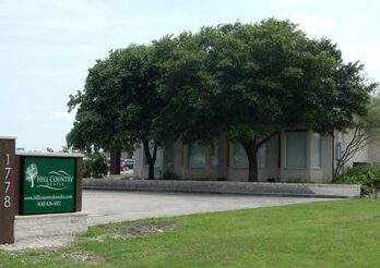 About Us Hill Country Dental dentist in New Braunfels, Tx Dr. Laura Perry Dr. Justin Loftin Dr. Lauren Sweeney Dr. Natalia Verona